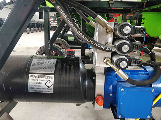 Characteristics of silage round baler